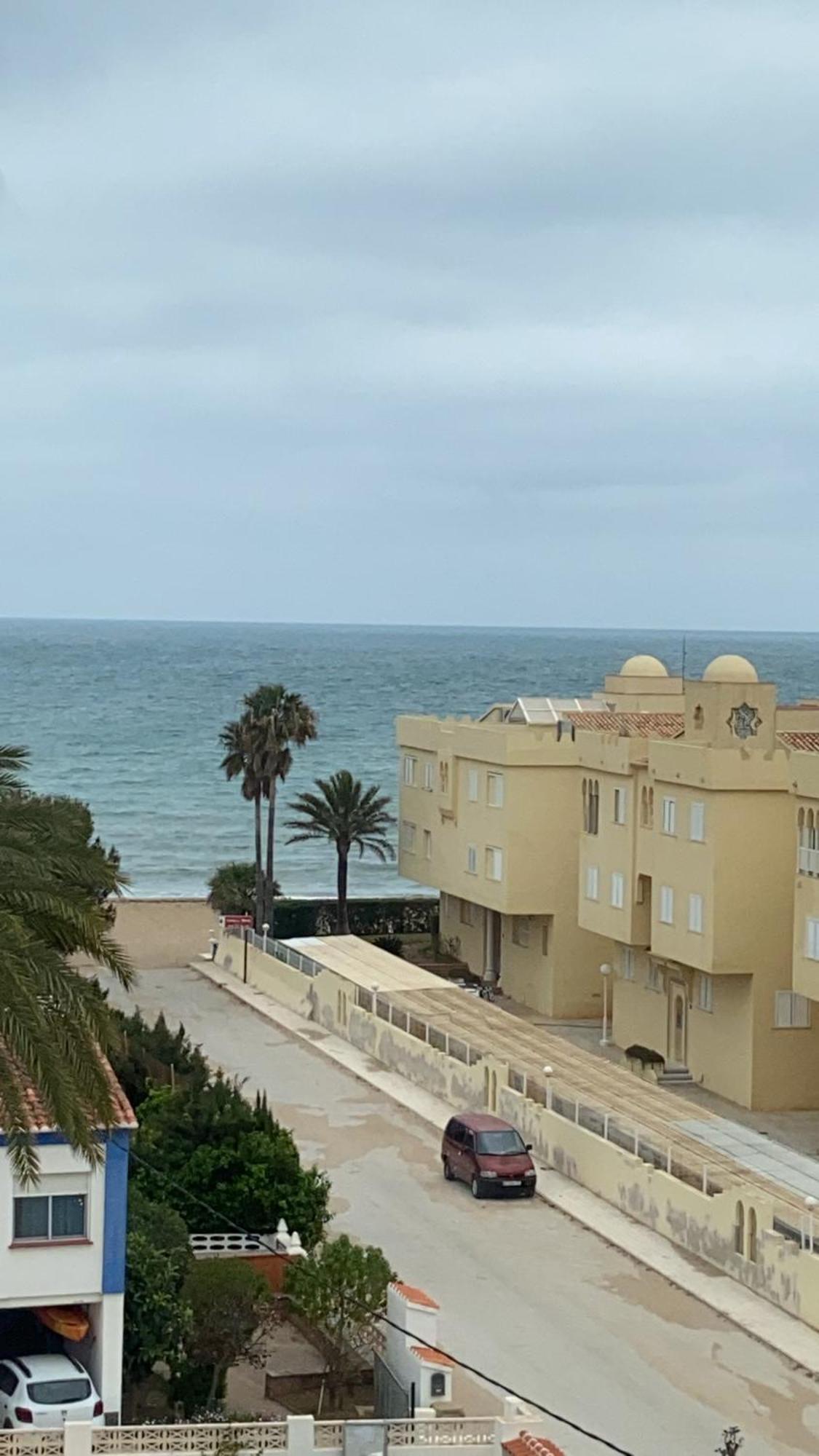 Vistas Al Mar Playa De Los Bovetes Denia Luaran gambar